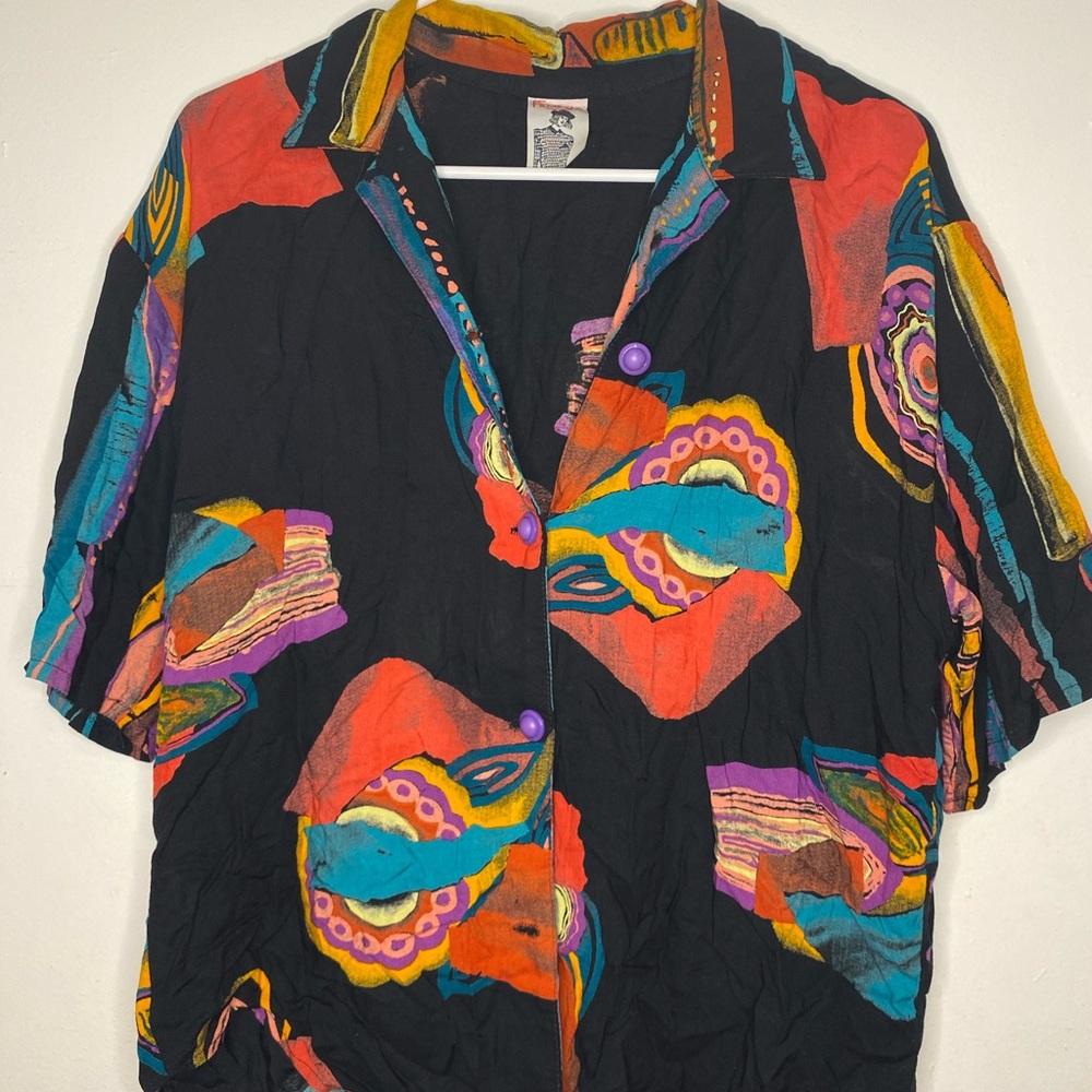 Colorful 80’s top💜